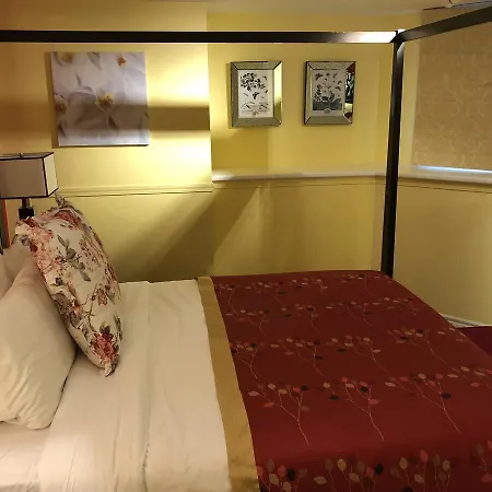 Barclay House Bed And Breakfast-3