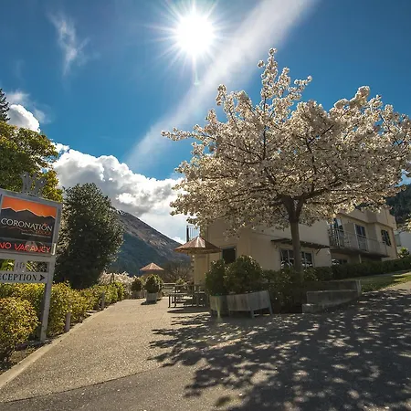 Coronation Lodge-2
