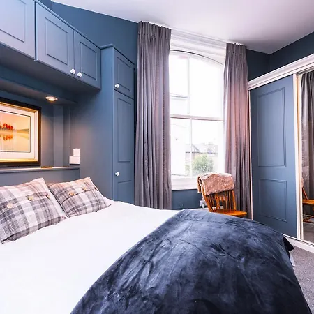 Summerfield Pub & Boutique Rooms-2