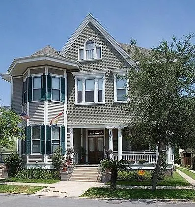 1896 O'Malley House-2