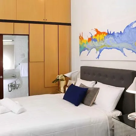 Saint George - The Townhouse-2