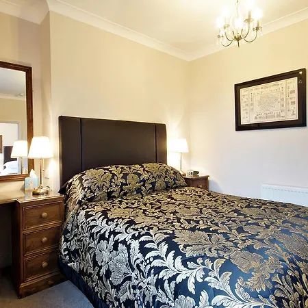 Bronte Guest House-3