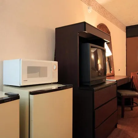 Americas Best Value Inn North Capital-2