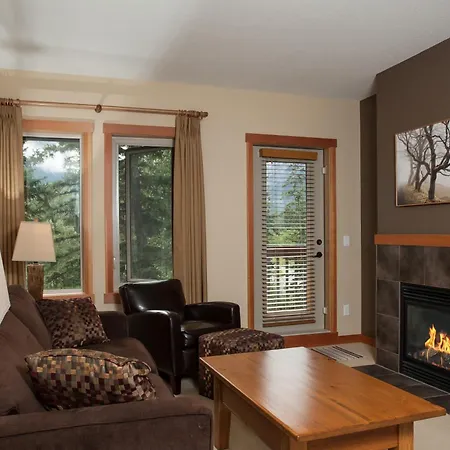 Lodges At Canmore-3