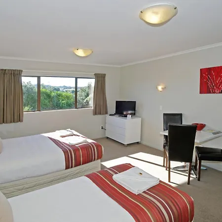 Airport Harbour Motel-2