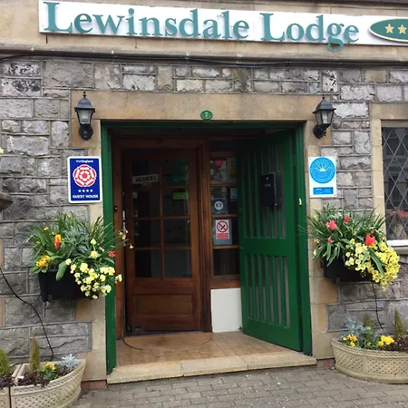 Lewinsdale Lodge-3