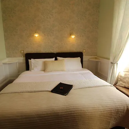 Dunedin Guest House-3