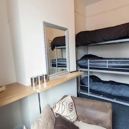 Fenham Hotel Express-2