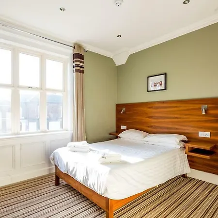 Bawn Lodge-3