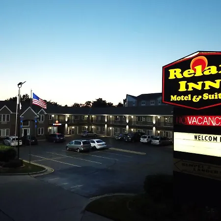 Relax Inn Motel And Suites Omaha-2