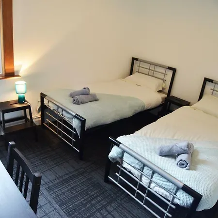 Old Swan Guest House-2