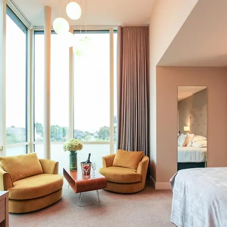 Gleesons Townhouse Booterstown-2