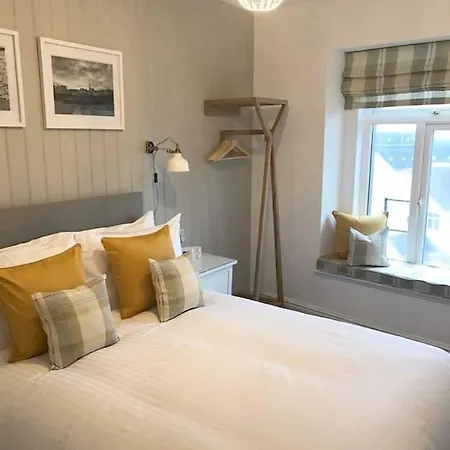 Glenthorne Guest House-2