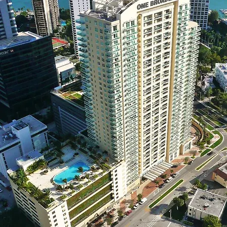 Dharma Home Suites Brickell Miami At One Broadway-3