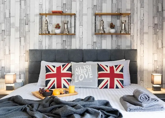 Cosy 3 Bedroom House - Private & Central - Ultra Wifi Canterbury