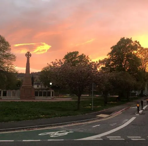 Cavell House Hotel Inverness