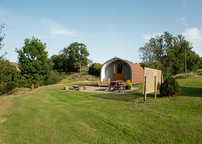 Wild Northumberland Glamping Villa Hexham