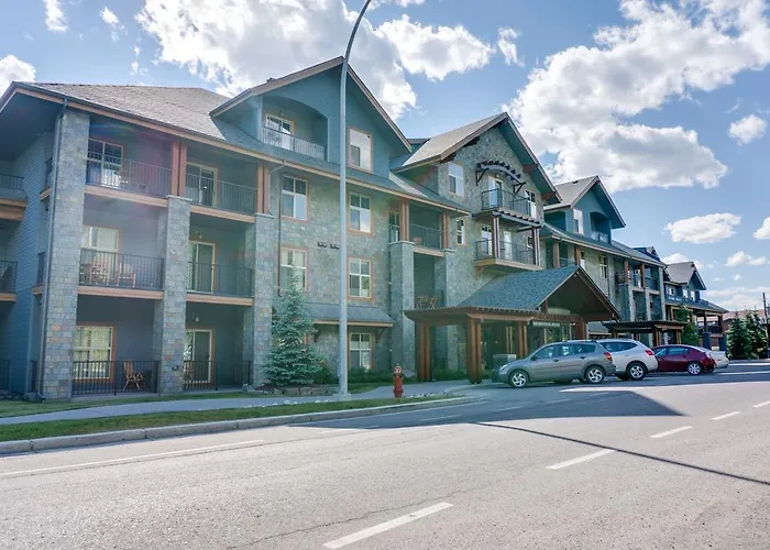 Silver Creek Lodge Canmore