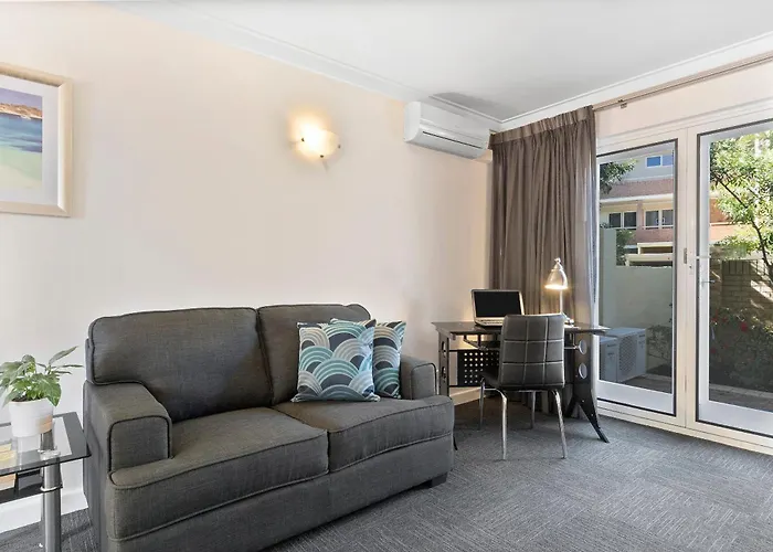 The Peninsula Riverside Serviced Apartments Perth