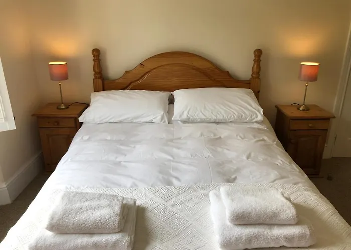 Giltar Grove Country House Tenby