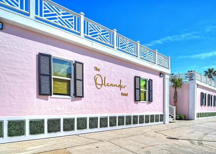 Room 3 Oleander Hotel Family-Friendly Galveston Hotel 1 Mile From Beach