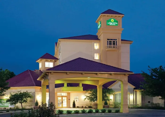 La Quinta By Wyndham Colorado Springs South Airport Hotel