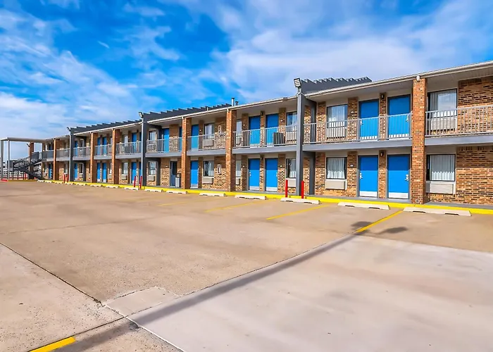 Surestay Hotel By Best Western Oklahoma City West