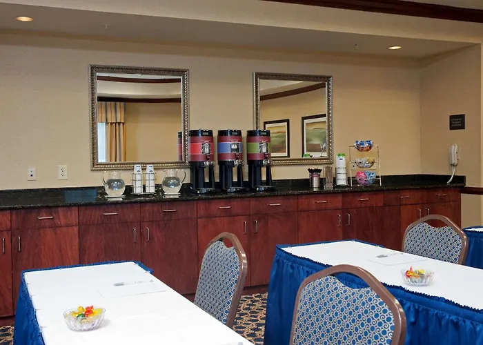 Hampton Inn & Suites Indianapolis-Airport Camby