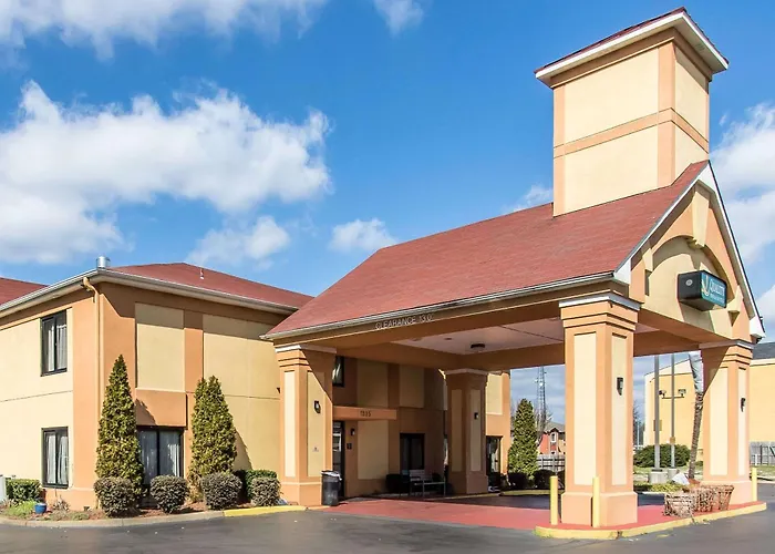 Baymont By Wyndham Memphis I-40 Hotel
