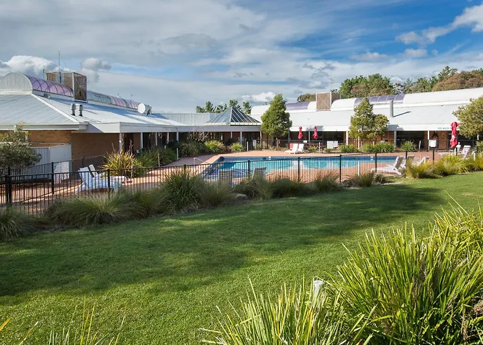 Ibis Styles Canberra Eagle Hawk