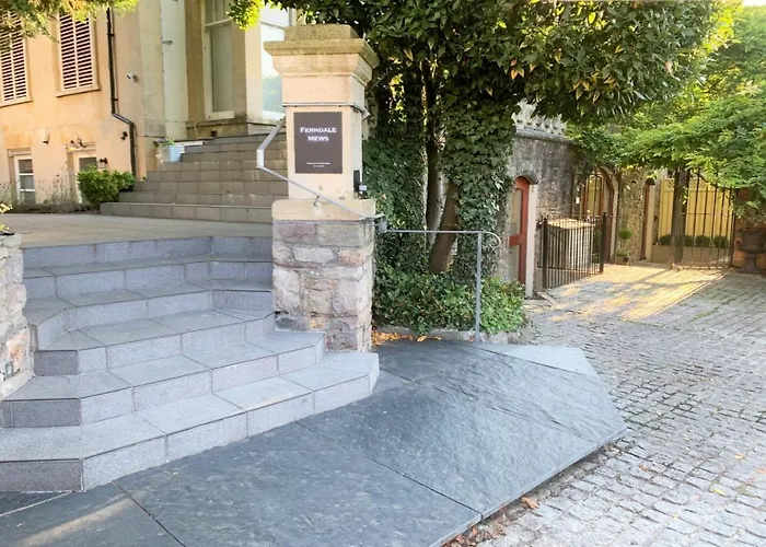 Ferndale Mews Bed & Breakfast Bristol