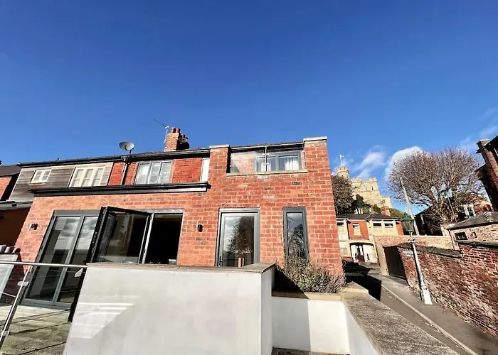 Stylish 3 Bed House With Castle Views Villa Lincoln
