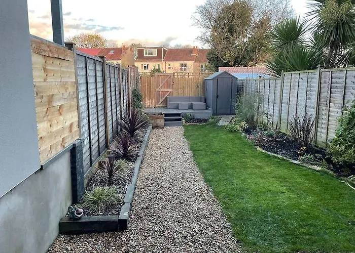 Gloucester Rd 2 Mins Away - Fab, New, Trendy House Bristol