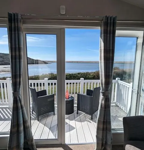 Location Location Beautiful Modern Frontline Caravan Haven Littlesea Weymouth
