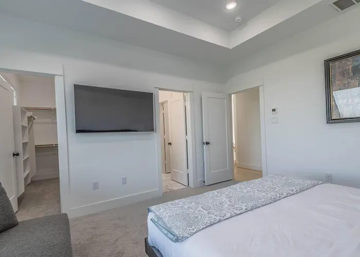 Your Home Away From Home Houston
