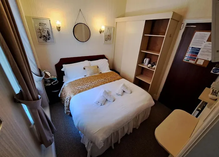 Oyo Lily Hotel Blackpool