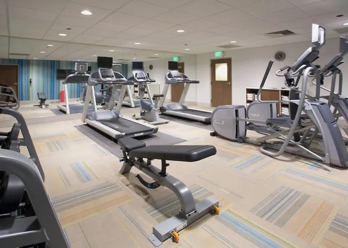 Holiday Inn Express Brooklyn - Kings Hwy, An Ihg Hotel New York