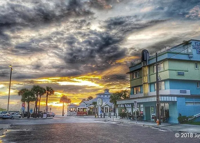 Palm Pavilion Inn Clearwater Beach