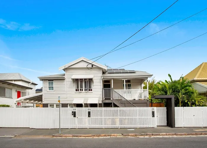 The Clay House Villa Brisbane