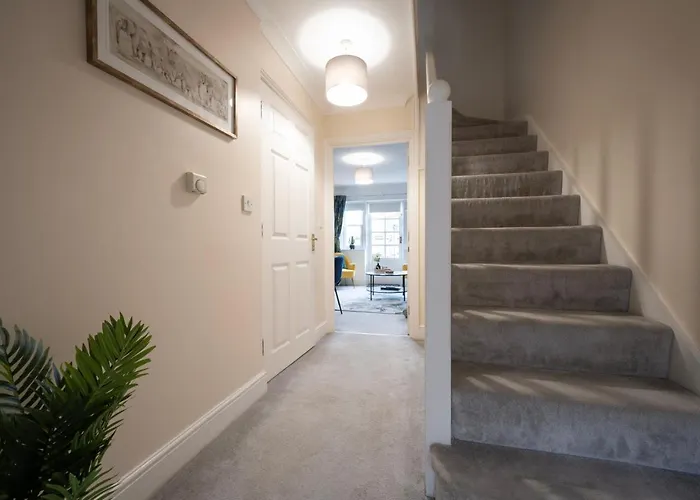 The Copperfield - Modern 4 Bed House With Parking Villa Canterbury