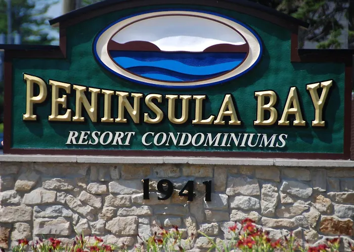 Corner Suite At Peninsula Bay Resort Awaits Traverse City