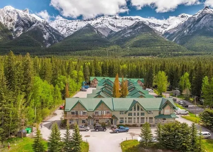 Banff Woods Lodge Canmore