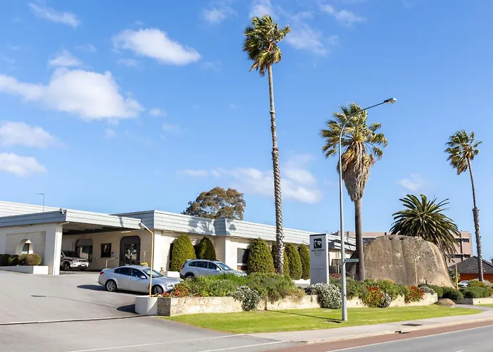 Dog Rock Motel Albany