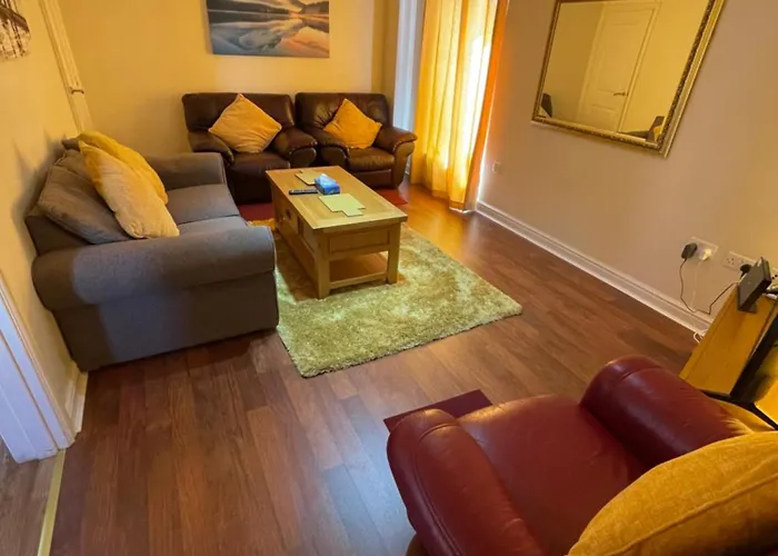 Holiday Home In Cardiff. Sleeps 6