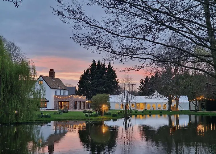 Minstrel Court Wedding Venue Villa Cambridge 