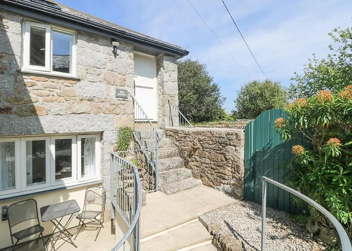 Bos Lowen Penzance