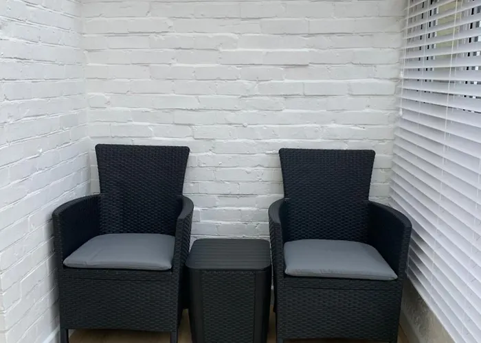 Iris Home In Southsea Free Street Parking And Pets Welcome Portsmouth