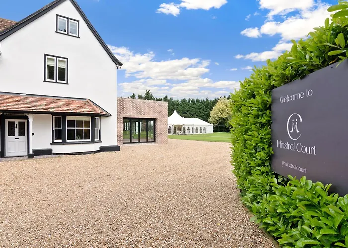 Minstrel Court Wedding Venue Villa Cambridge 