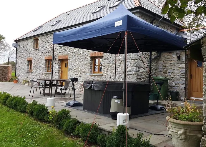 Stables Holiday Home Tenby