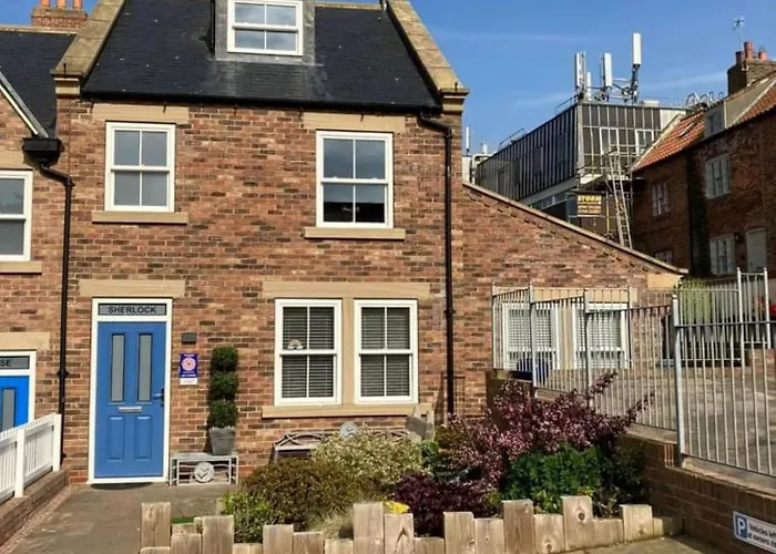 Sherlock Cottage Whitby
